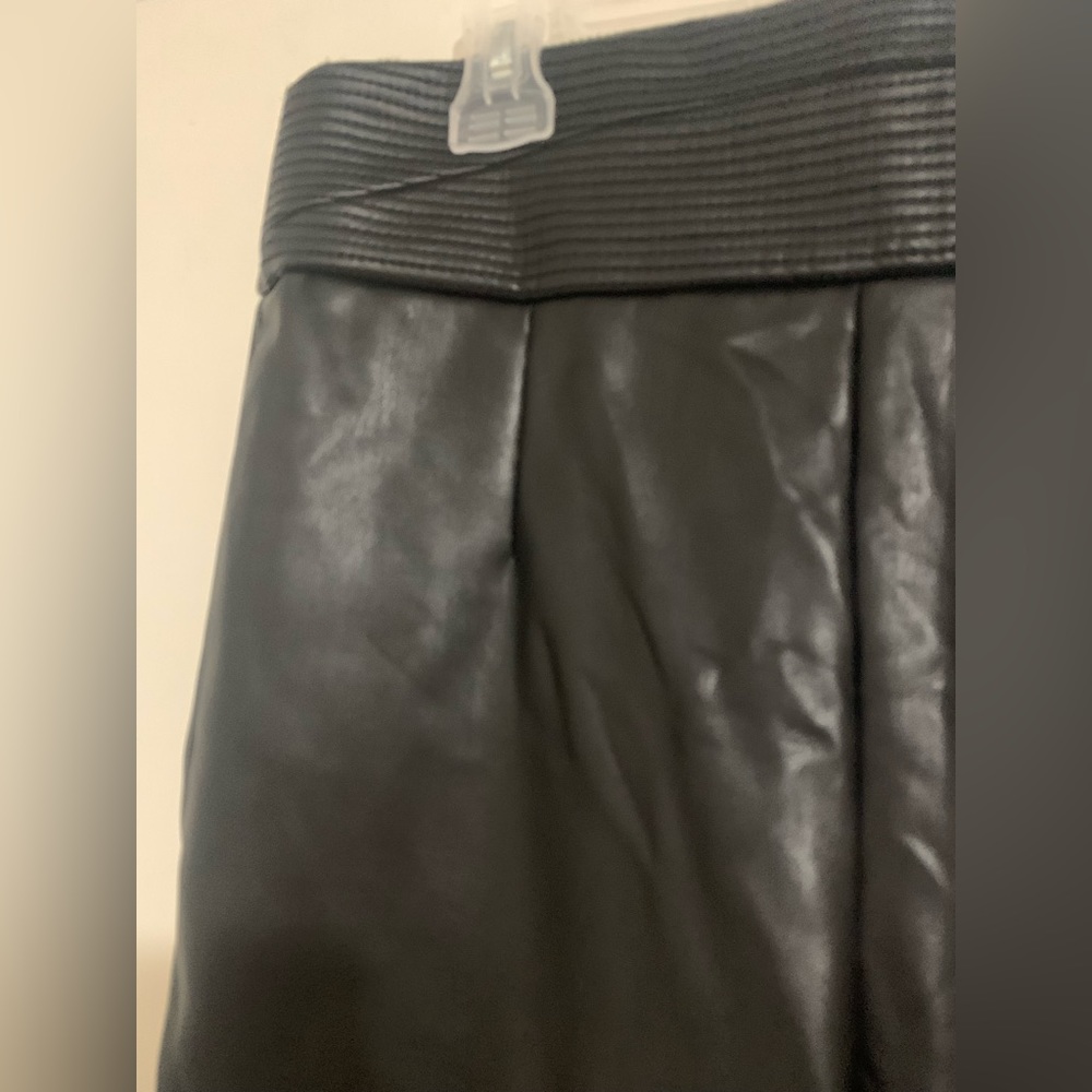 Leather pants - Picture 2 of 3